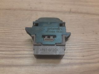 bontott RENAULT LAGUNA I Központizár Kapcsoló