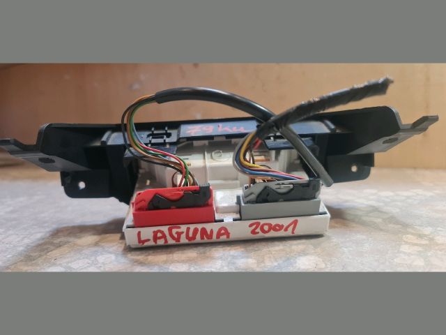 bontott RENAULT LAGUNA I Multifunkciós Kijelző