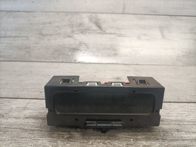 bontott RENAULT LAGUNA I Multifunkciós Kijelző