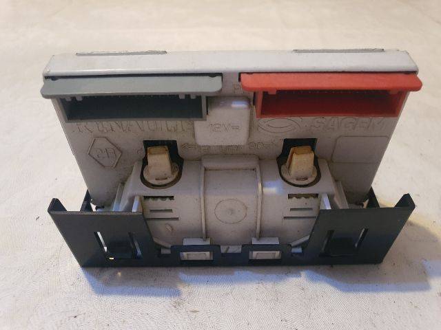 bontott RENAULT LAGUNA I Multifunkciós Kijelző