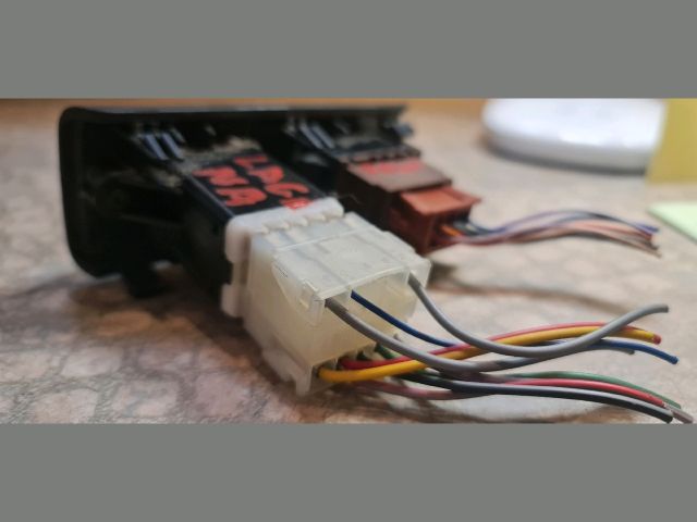 bontott RENAULT LAGUNA I Vészvillogó Kapcsoló