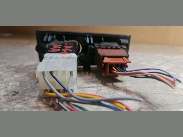 bontott RENAULT LAGUNA I Vészvillogó Kapcsoló