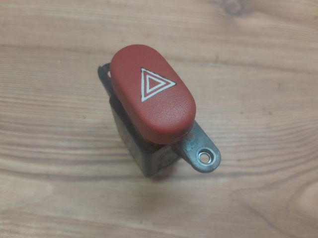 bontott RENAULT LAGUNA I Vészvillogó Kapcsoló