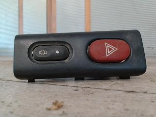 bontott RENAULT LAGUNA I Vészvillogó Kapcsoló