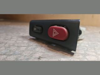 bontott RENAULT LAGUNA I Vészvillogó Kapcsoló