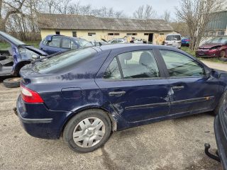 bontott RENAULT LAGUNA II Motor (Fűzött blokk hengerfejjel)