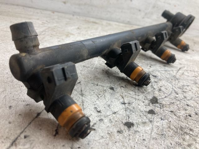 bontott RENAULT LAGUNA II Porlasztó Sor / Híd