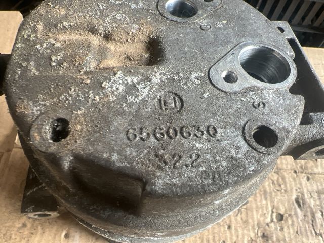 bontott RENAULT LAGUNA II Klímakompresszor