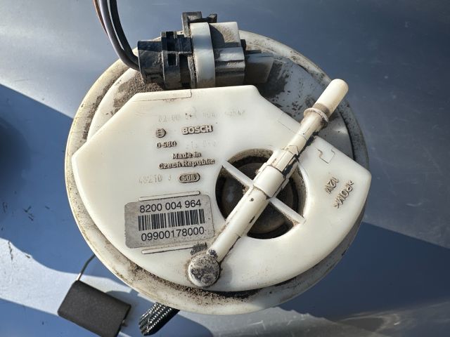 bontott RENAULT LAGUNA II Üzemanyag Szivattyú