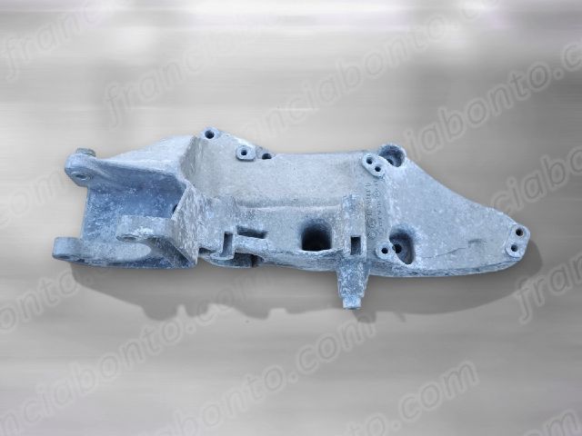 bontott RENAULT LAGUNA II Generátor Tartó Bak