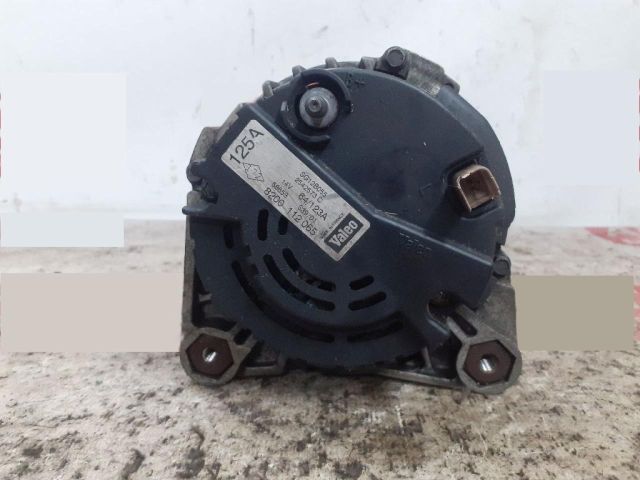 bontott RENAULT LAGUNA II Generátor