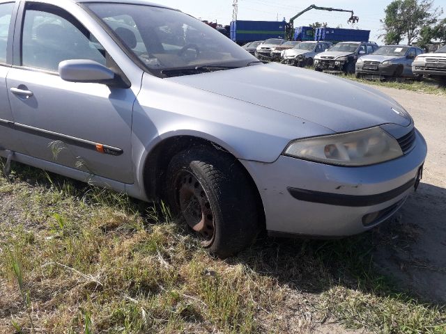 bontott RENAULT LAGUNA II Motor (Fűzött blokk hengerfejjel)