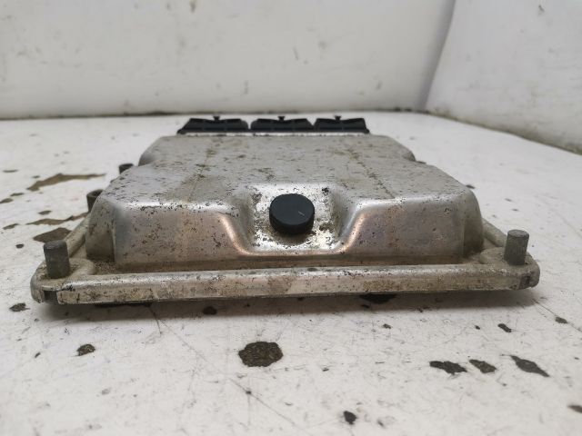 bontott RENAULT LAGUNA II Motorvezérlő