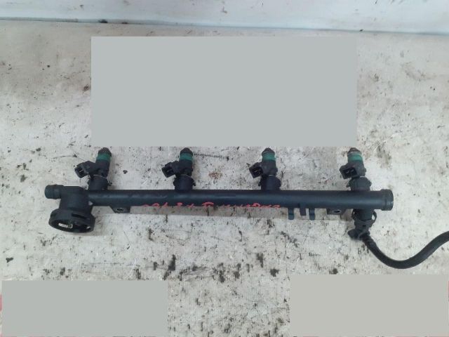 bontott RENAULT LAGUNA II Porlasztó (1 db)