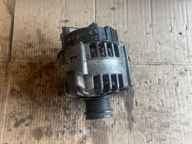 bontott RENAULT LAGUNA II Generátor