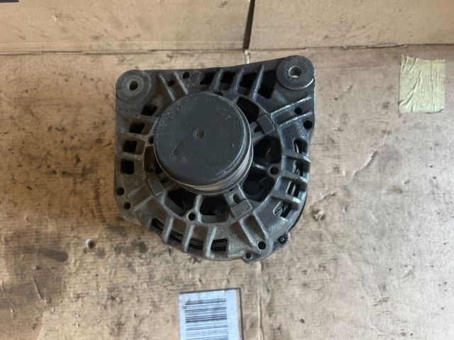 bontott RENAULT LAGUNA II Generátor