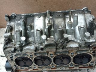 bontott RENAULT LAGUNA II Hengerfej