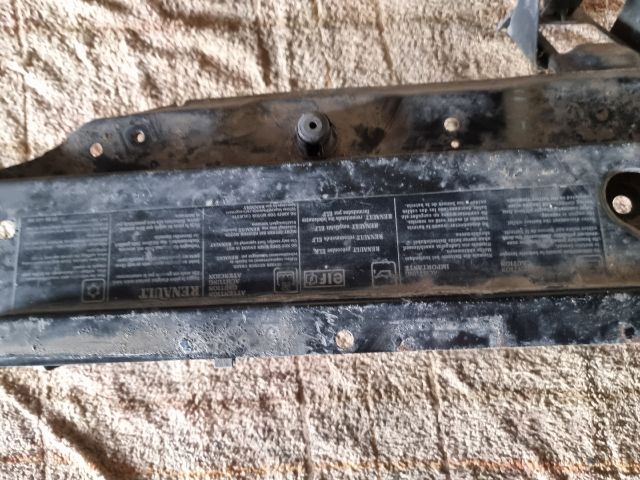 bontott RENAULT LAGUNA II Komplett Homlokfal (Részeivel)