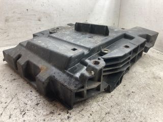 bontott RENAULT LAGUNA II Motorvezérlő Tartó