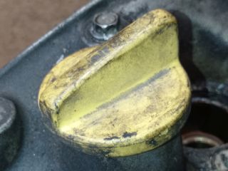 bontott RENAULT LAGUNA II Olajbeöntő Sapka