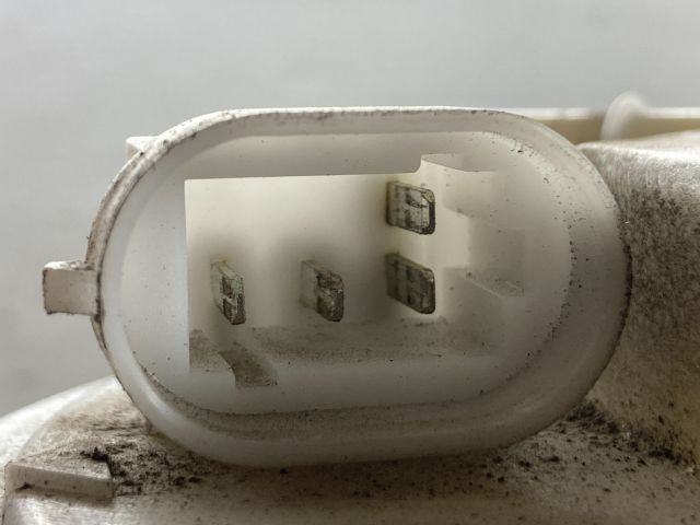 bontott RENAULT LAGUNA II Üzemanyag Szivattyú