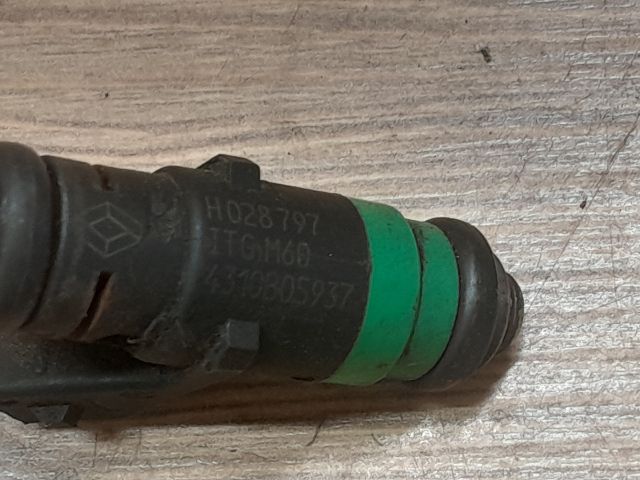 bontott RENAULT LAGUNA II Porlasztó (1 db)