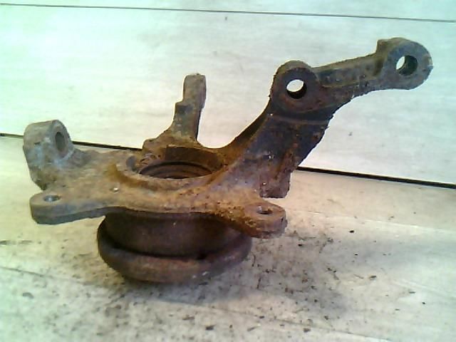 bontott RENAULT LAGUNA II Bal első Csonkállvány Kerékaggyal