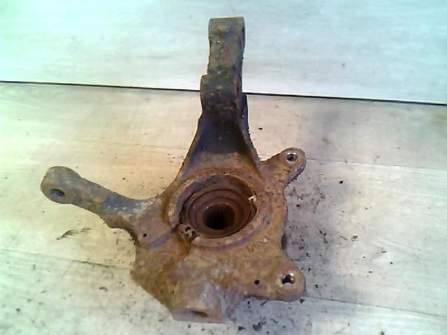 bontott RENAULT LAGUNA II Bal első Csonkállvány Kerékaggyal