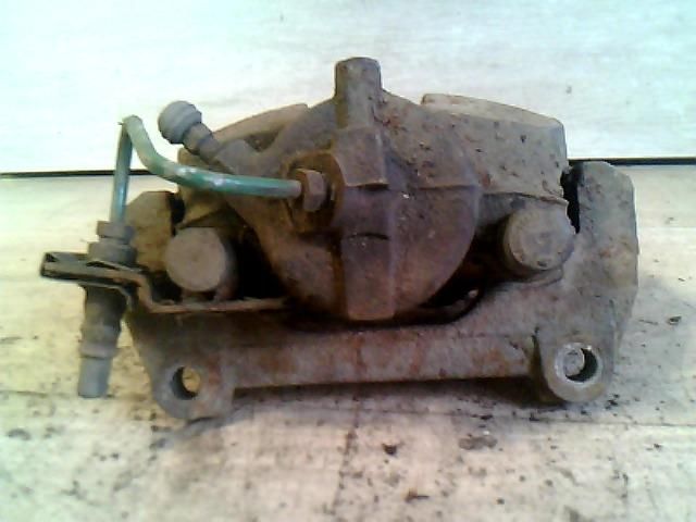 bontott RENAULT LAGUNA II Bal első Féknyereg Munkahengerrel