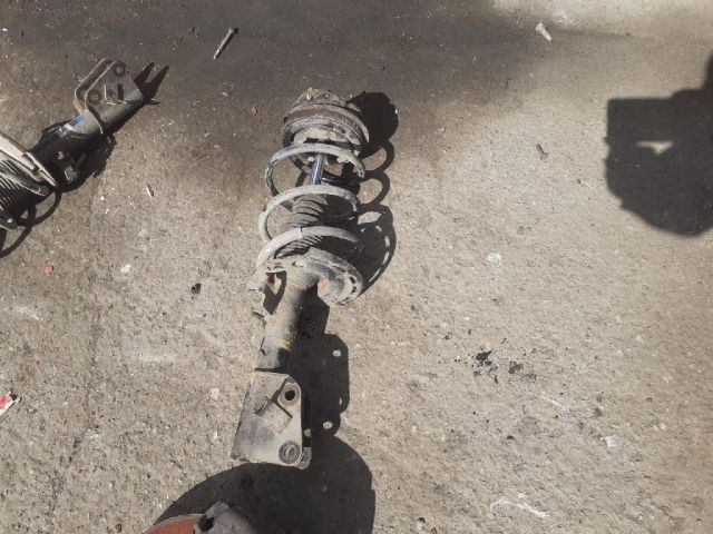 bontott RENAULT LAGUNA II Bal első Gólyaláb (Lengécsillapító, Rugó)