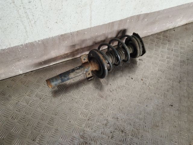 bontott RENAULT LAGUNA II Bal első Gólyaláb (Lengécsillapító, Rugó)