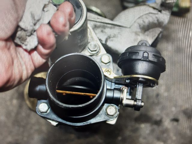 bontott RENAULT LAGUNA II Fojtószelep (Elektromos)