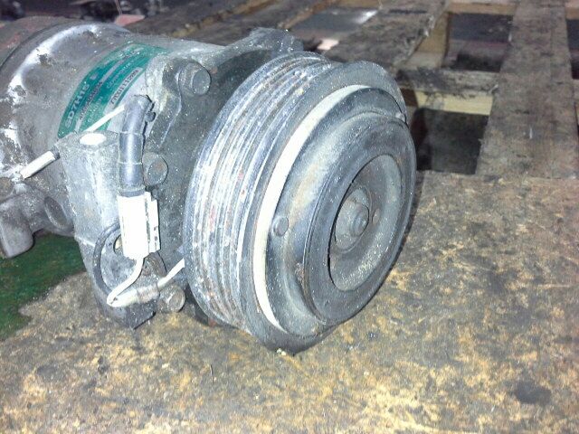 bontott RENAULT LAGUNA II Klímakompresszor