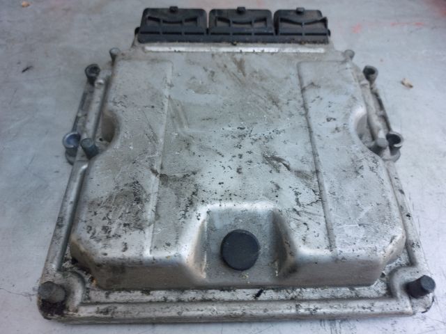 bontott RENAULT LAGUNA II Motorvezérlő