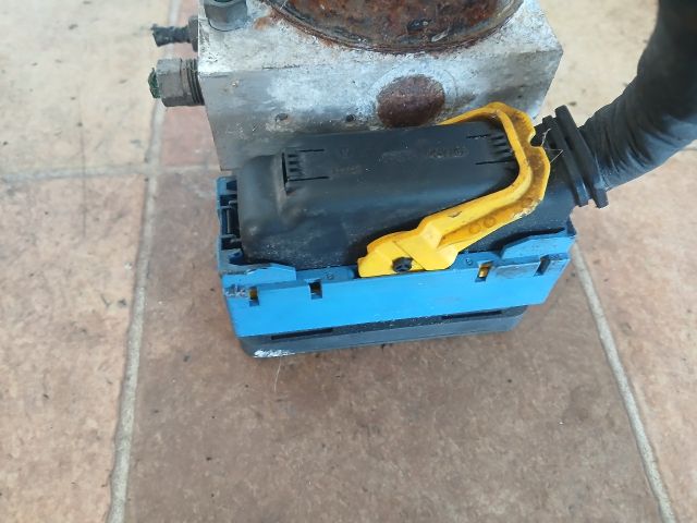 bontott RENAULT LAGUNA II ABS Kocka