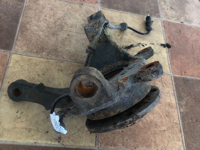 bontott RENAULT LAGUNA II Bal első Csonkállvány Kerékaggyal