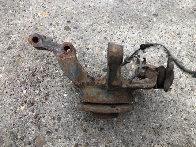 bontott RENAULT LAGUNA II Bal első Csonkállvány Kerékaggyal