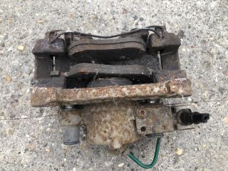 bontott RENAULT LAGUNA II Bal első Féknyereg Munkahengerrel