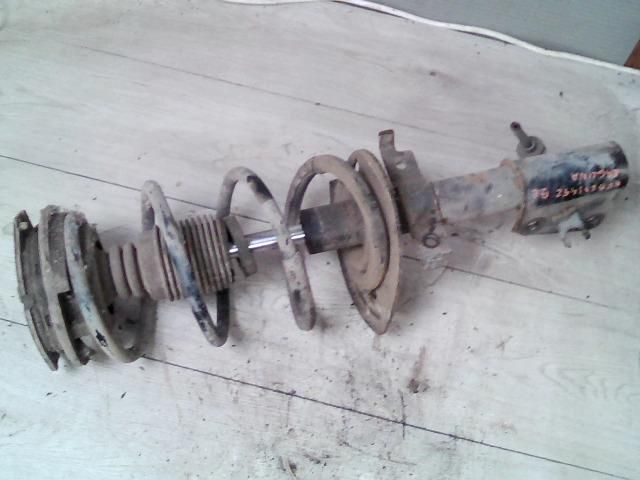 bontott RENAULT LAGUNA II Bal első Gólyaláb (Lengécsillapító, Rugó)