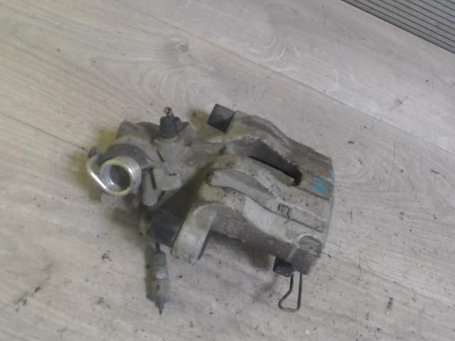 bontott RENAULT LAGUNA II Bal hátsó Féknyereg Munkahengerrel