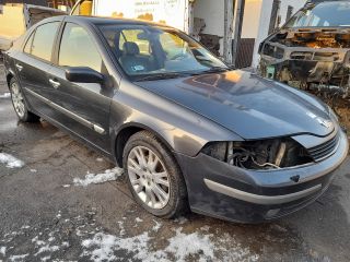 bontott RENAULT LAGUNA II Biztosítéktábla Motortér