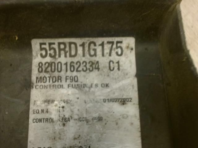 bontott RENAULT LAGUNA II Biztosítéktábla Motortér