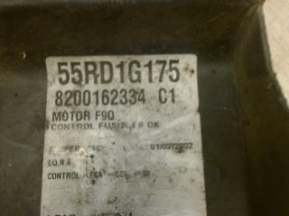 bontott RENAULT LAGUNA II Biztosítéktábla Motortér