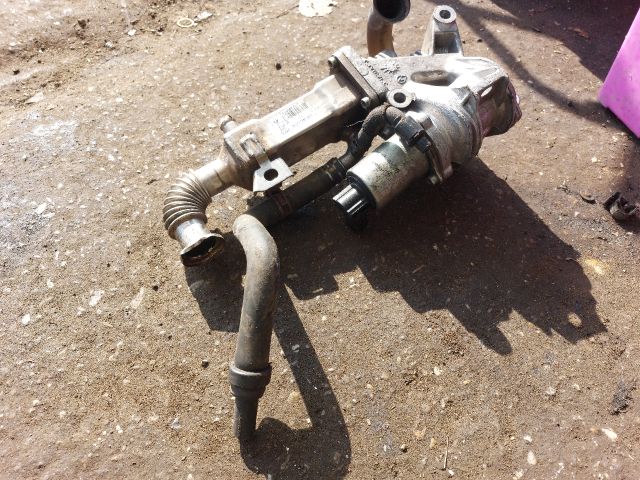 bontott RENAULT LAGUNA II EGR / AGR Vákum Szelep