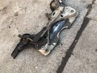 bontott RENAULT LAGUNA II Első Bölcső