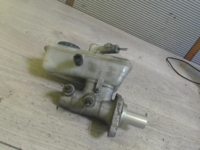 bontott RENAULT LAGUNA II Főfékhenger