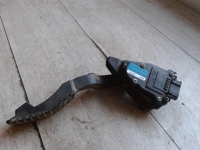 bontott RENAULT LAGUNA II Gázpedál (Elektromos)