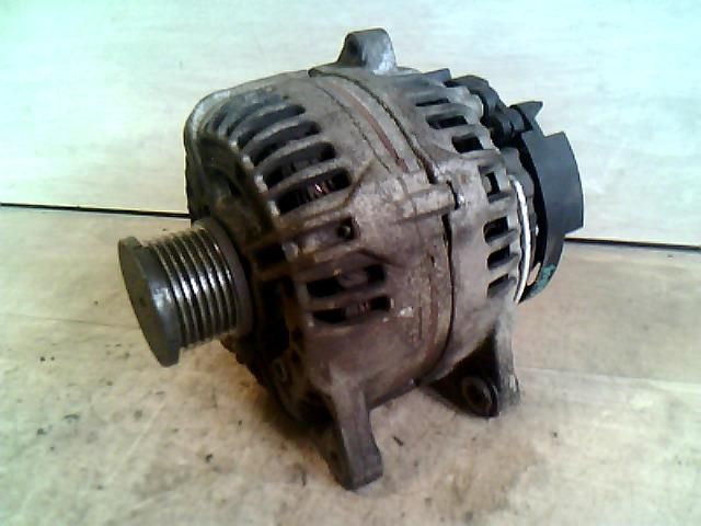 bontott RENAULT LAGUNA II Generátor