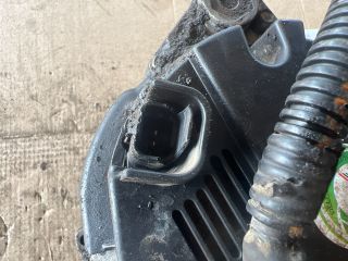 bontott RENAULT LAGUNA II Generátor