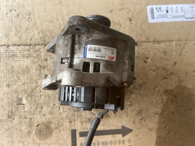 bontott RENAULT LAGUNA II Generátor